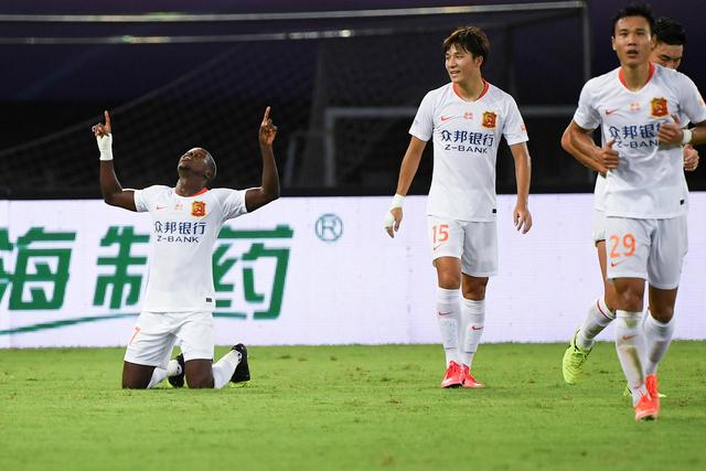 国际篮联洲际杯：上海逆转落败 北控再遇挫折